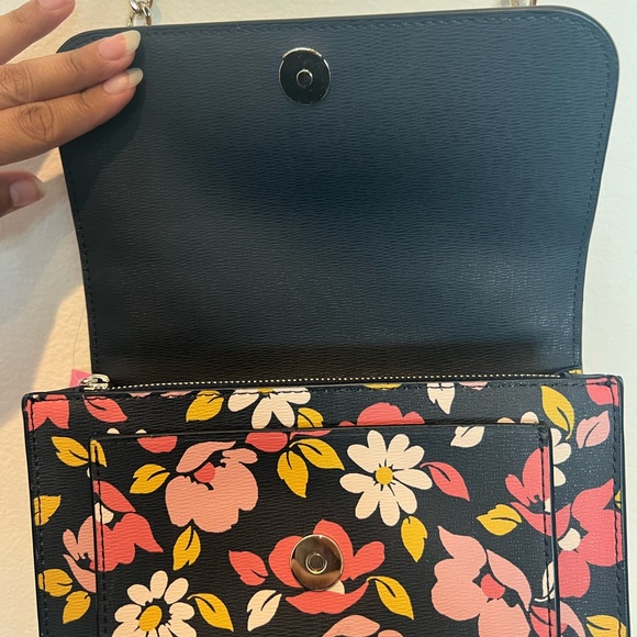NWT Floral Kate Spade Remi Flap Chain Crossbody - Picture 9 of 9